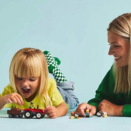 CEYLAN ADAM   LEGO City Römorklu Kırmızı Çiftlik Traktörü ve Koyun 60461