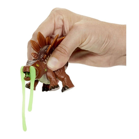 CEYLAN ADAM   GrossMos Sürpriz Dinozorlar S1