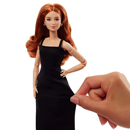 CEYLAN ADAM  JBH74 Barbie Basics İkonik Koleksiyon Bebekler - Kızıl