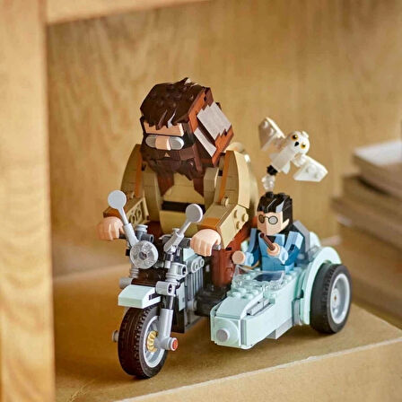CEYLAN ADAM  LEGO Harry Potter Hagrid ve Harry’nin Motosiklet Yolculuğu
