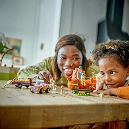 CEYLAN ADAM   Horse and Pony Trailer