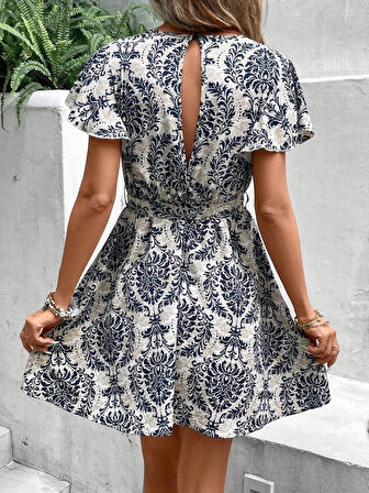 Kadın Kısa Kollu V Yakalı Beli Kuşaklı Desenli Sofya Elbise