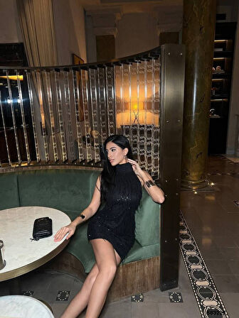 Kadın Pul Payet Kumaş Halter Yaka Mini Elbise