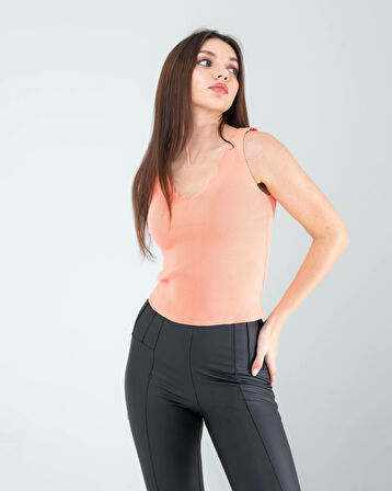 Pudra Merdiven Yaka Kalın Askı Crop Bluz
