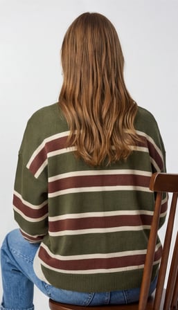 Kadın Çizgili Polo Yaka Triko Kazak – Düğmeli, Oversize Rahat Kesim, Trend Günlük Stil