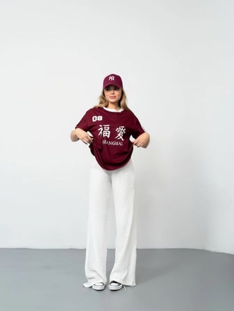 Kadın Bordo Shanghai Yazılı Oversize Tişört Bisiklet Yaka Rahat Kalıp