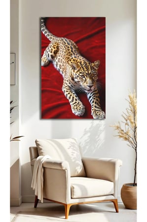 Leopar Kırmızı Kadife Üzerinde Vahşi Jaguar Cam Tablo | Sanatsal Duvar Dekoru | Parlak ve Net Görüntü | Kafe ve Ofis İçin | Sevdiklerinize Hediyelik