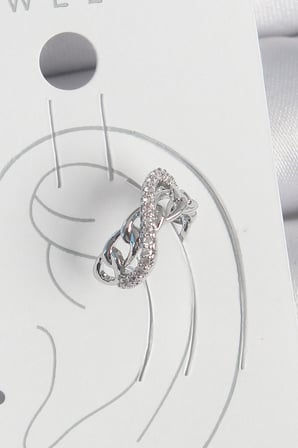 Pirinç Gümüş Renk Zirkon Taşlı Zincir Sonsuzluk Model Kadın Kıkırdak Küpe 