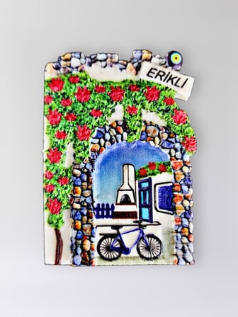 ERİKLİ Polyester Kabartmalı Magnet 5,5 x 7 cm Dekoratif Hediyelik Buzdolabı Süsü (Kod:1532)