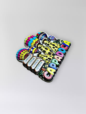 KAPADOKYA ( ÜRGÜP GÖREME AVANOS UÇHİSAR ) Polyester Kabartmalı Magnet  6,5x6 cm Buzdolabı Süsü(kod:1857)