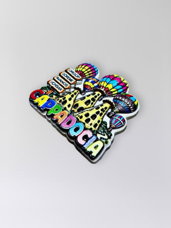 KAPADOKYA ( ÜRGÜP GÖREME AVANOS UÇHİSAR ) Polyester Kabartmalı Magnet  6,5x6 cm Buzdolabı Süsü(kod:1857)