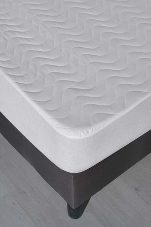 150X200 Kapitoneli Çift Kişilik Sıvı Geçirmez Alez Fitted Geçmeli Yatak Koruyucu