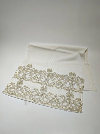 BEYAZ KADİFE SARI GÜPÜRLÜ ÇİÇEK DESENLİ HAVLU