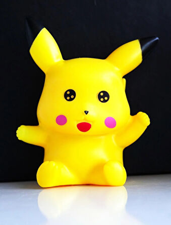 Işıklı Canlı Sarı Renkli Pikachu Figürü pilli Masa Lambası Tatlı Hediye