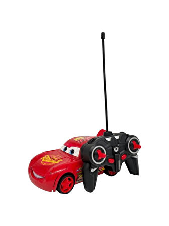 Cars Şimşek McQueen Uzaktan Kumandalı Arabaya Dönüşen Robot Araba Şimşek McQueen Araba