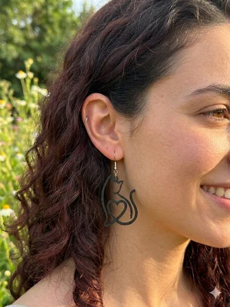 Kedi ve Sol Anahtarı Figürlü 2li Küpe Seti - Minimalist Kadın Aksesuar Seti