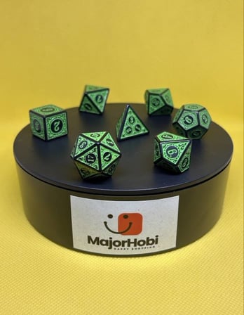 DND FRP 7’li Zar Seti – Yeşil Renkli  Dungeons & Dragons Masaüstü RPG Oyun Zarı Seti - Kopya