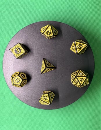 DND FRP 7’li Zar Seti – Sarı Renkli  Dungeons & Dragons Masaüstü RPG Oyun Zarı Seti