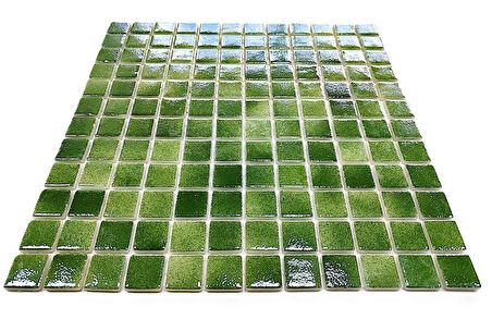 Mutfak tezgah arası, Havuz, Banyo, Sauna, Spa, iç , dış, zemin, duvar, kaplama ve dekorasyon uygulamalarında tüm yüzeyler için, 25x25mm. P. Yeşil,  ( Çimen Yeşili ) 31.5x31.5cm. Fileli Cam Mozaik.