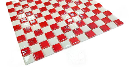 Mutfak tezgah arası, Havuz, Banyo, Sauna, Spa, iç , dış, zemin, duvar, kaplama ve dekorasyon uygulamalarında tüm yüzeyler için, 25x25mm. Kırmızı-Beyaz  Damalı , 31.5x31.5cm. Fileli Cam Mozaik.