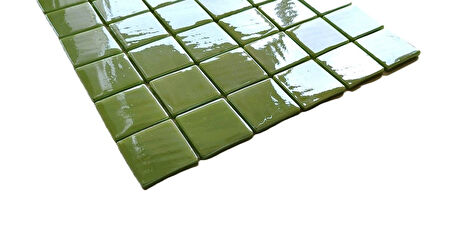 Mutfak tezgah arası, Havuz, Banyo, Sauna, Spa, iç , dış, zemin, duvar, kaplama ve dekorasyon uygulamalarında tüm yüzeyler için, 50x50mm. Mint Yeşili,  31.5x31.5cm. Fileli Cam Mozaik.