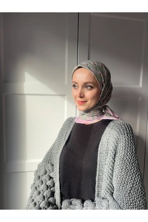 Çiçek Baharı Desen Bambu Eşarp