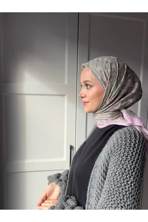Çiçek Baharı Desen Bambu Eşarp