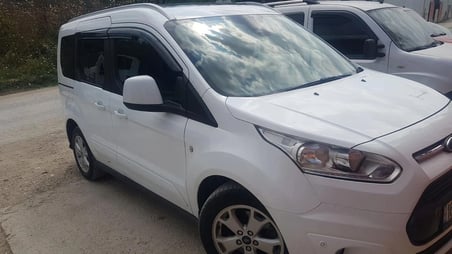 MKM MKM Ford Connect 2017 ve Üzeri 4'lü Mugen Cam Rüzgarlığı