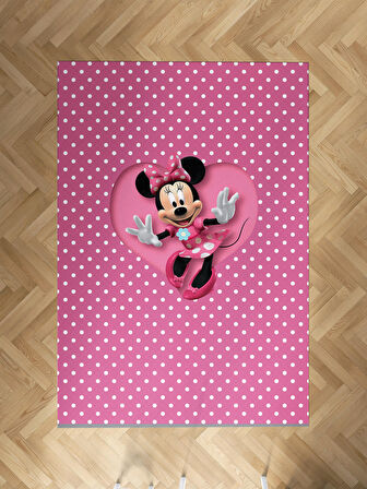 MEKTA HOME BEBEK VE ÇOCUK ODASI Büyük Kalpli Minnie Mause Desenli Halı