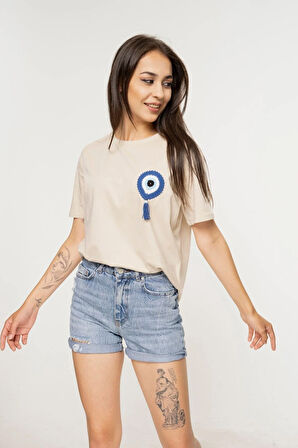 Kroşe Örgü Detaylı Nazar Boncuğu Tişört