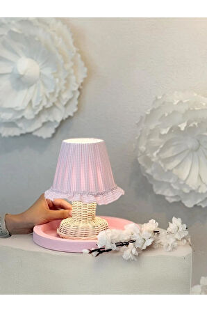 Pinky Pembe Pötikare Desen Kumaş Rattan Ayaklı Kablosuz Gece Masa Lambası