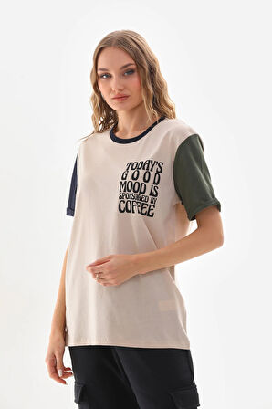 Uniseks Renkli Kısa Kollu Beyaz Bisiklet Yaka Slogan Baskılı Tişört