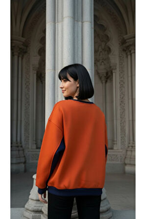 Kadın Rahat Kesim İçi Şardonlu Oversize Slogan Baskılı Sweatshirt