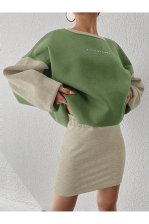Rahat Kesim Slogan Baskılı Şardonlu Büyük Beden Sweatshirt
