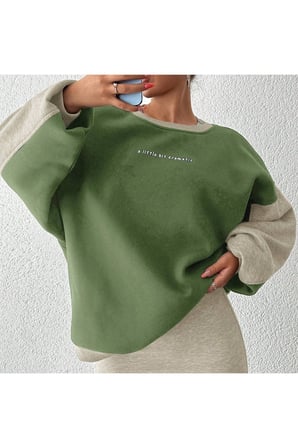 Rahat Kesim Slogan Baskılı Şardonlu Büyük Beden Sweatshirt