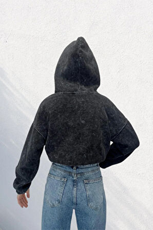 Yıkamalı Crop Kapüşonlu 3 İplik Şardonlu Kanguru Cepli Sweatshirt
