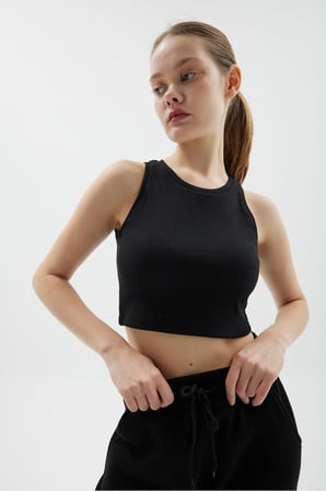 Crop Halter Yaka Fitilli Esnek Örme Atlet