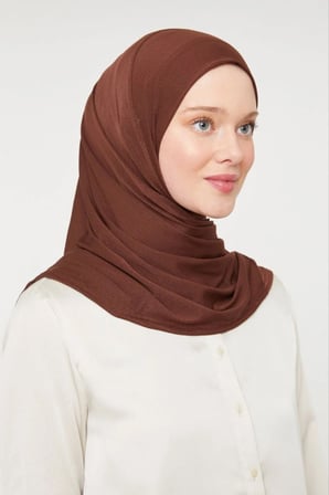 Kadın Tesettür Pratik Hijab Spor Şal Kahverengi