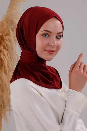 Kadın Tesettür Pratik Çıtçıtlı Sandy Fular Hazır Şal Bordo