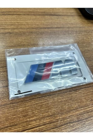 BMW 3 SERİSİ E30 E36 E46 E90 E92 F30 G20 M BAGAJ LOGOSU