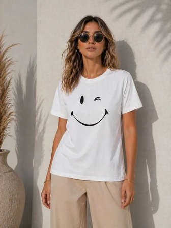 Minimal Gülümseyen Yüz Baskılı Tişört Kısa Kol Yazlık T-Shirt - Beyaz