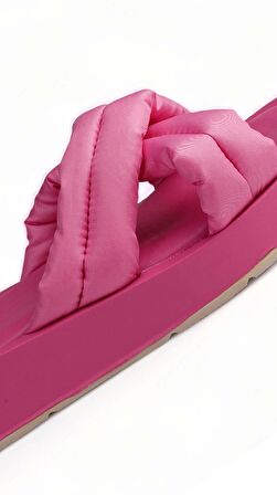 Pathway Fuşya Suni Deri Kalın Tabanlı Yazlık Terlik