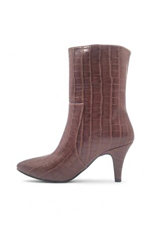 Plusha Kahverengi Kadın Yarım Çizme