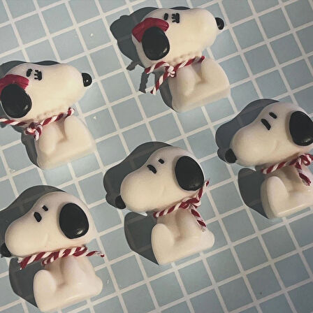 2'li Snoopy Şekilli Buhurdanlık Mum - El Yapımı Vanilya Esanslı Soya Mumu