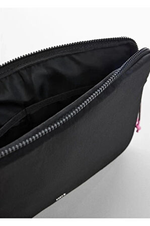 MANGO Dolgulu Laptop Kılıfı