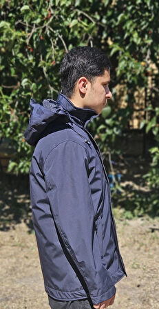 Su Geçirmez Mont (Özel Membranlı Kumaş, Çıkarılabilir Kapüşon ve Kapitone Yelek)