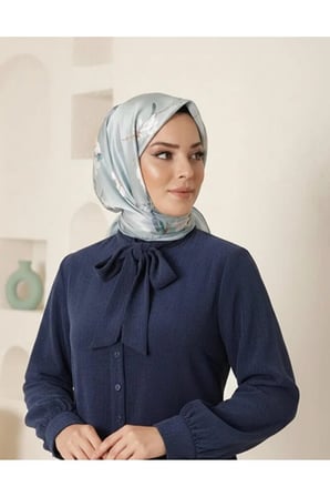 Çiçek Desenli Twill Eşarp