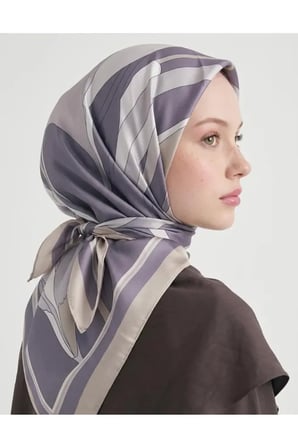 Çiçek Desenli Twill Eşarp