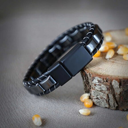 Moncuk Design Hematit Örmeli Deri Bileklik 33512B2D8M04