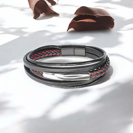 Moncuk Design Kırmızı Siyah Çoklu Deri Ve İsim Yazılabilir Çelik Plakalı Bileklik 33514B11D3